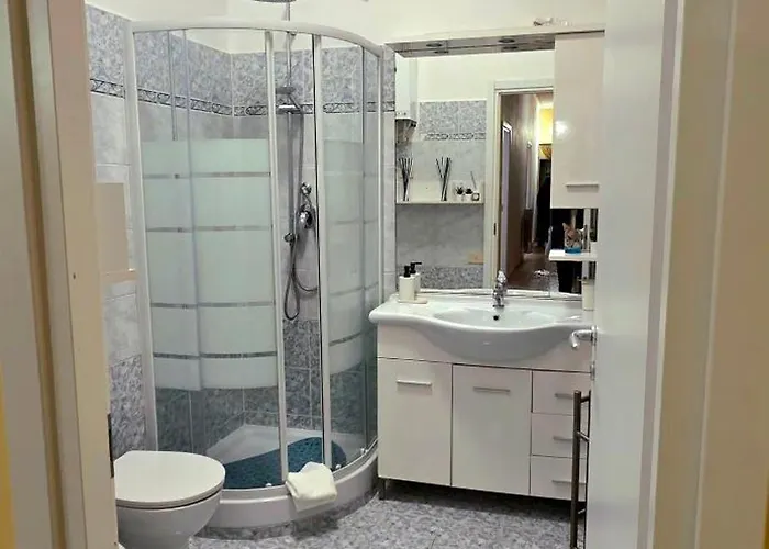 Martienez Room's * Rom