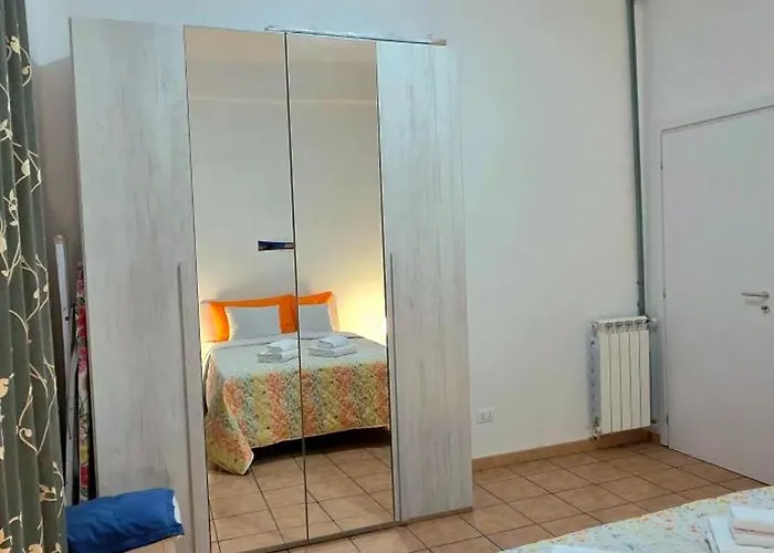 Martienez Room's